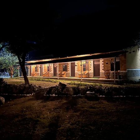 Aura Wildlife Camp And Resorts Marchula Exteriör bild
